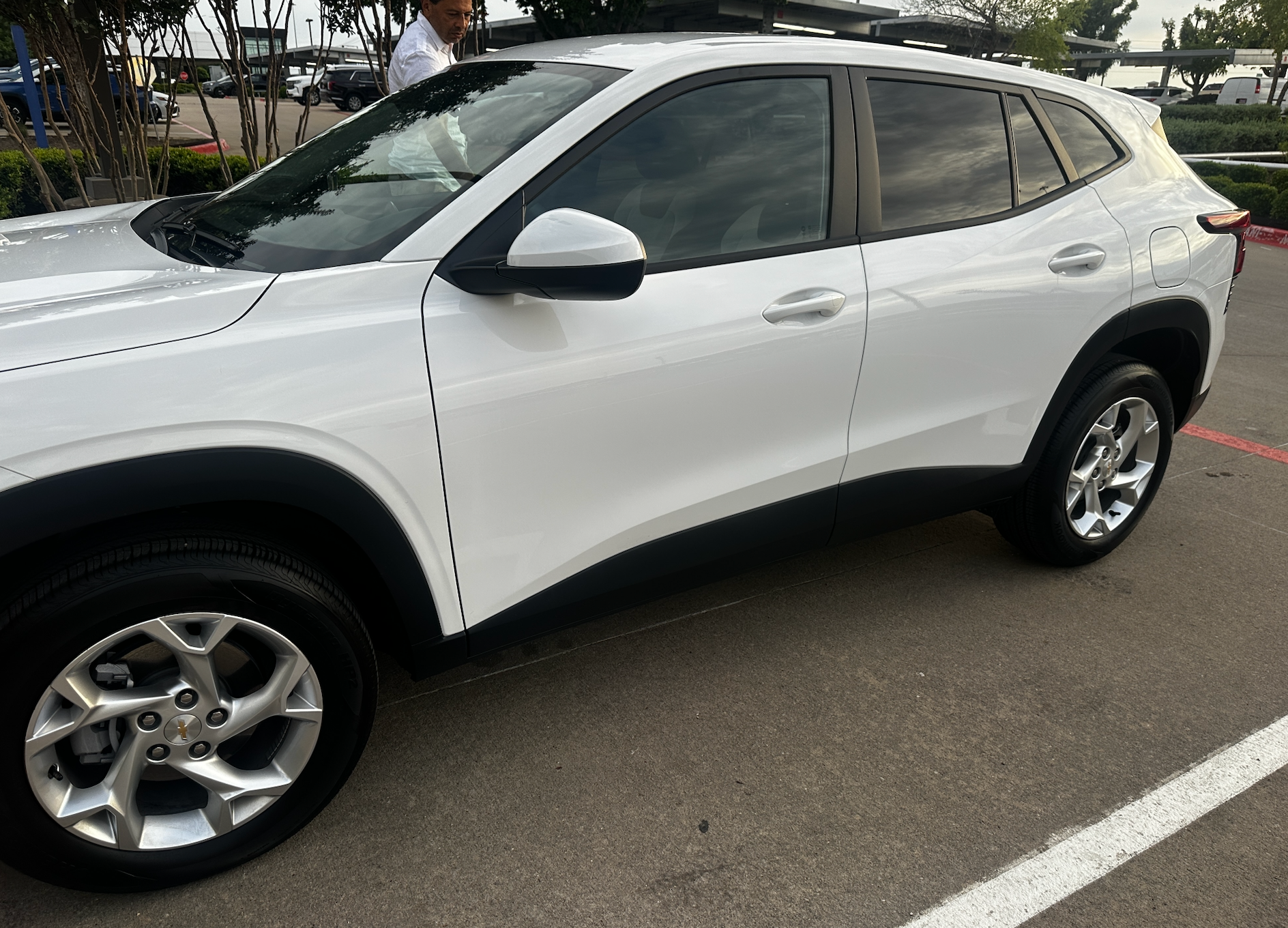 2025 White Chevrolet Trax
